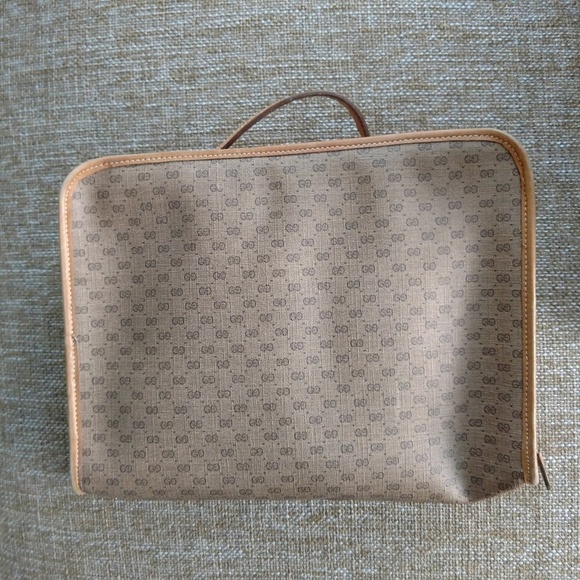 Rare Vintage Gucci Toiletry Bag Travel Cosmetic - Picture 2 of 8